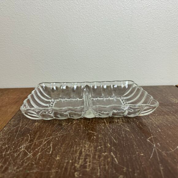 Vintage Scalloped Edge Rectangular SMALL Divided Candy Serving Dish - Picture 2 of 6